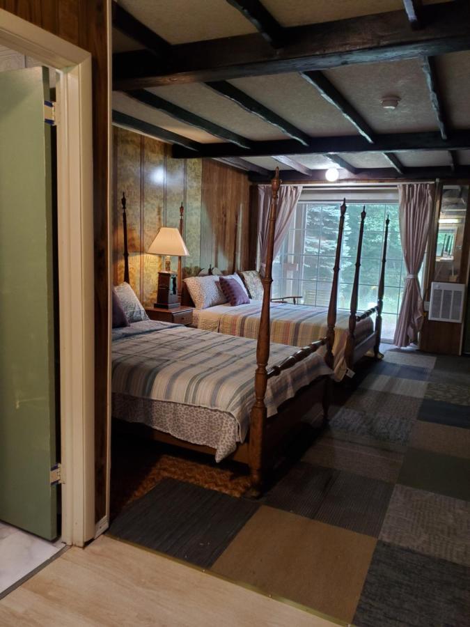 Pocono Mountain Hotel And Spa Gouldsboro Ngoại thất bức ảnh