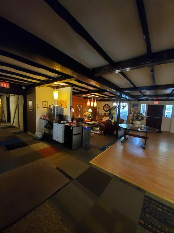 Pocono Mountain Hotel And Spa Gouldsboro Ngoại thất bức ảnh