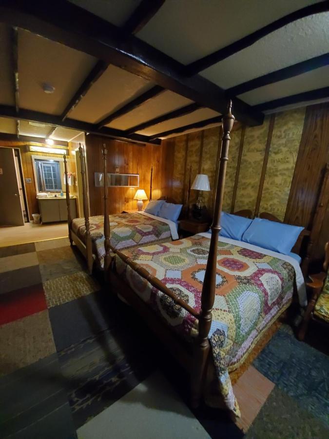 Pocono Mountain Hotel And Spa Gouldsboro Ngoại thất bức ảnh